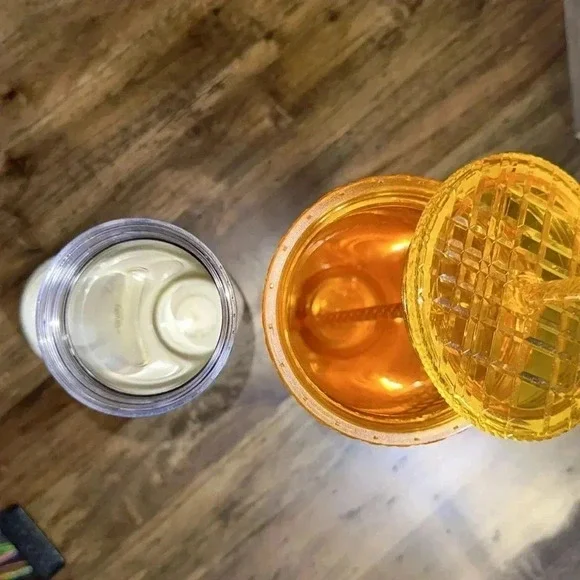 Lot of 2: NWOT STARBUCKS Coffee Company Tumblers Cups with lids - Picture 6 of 7